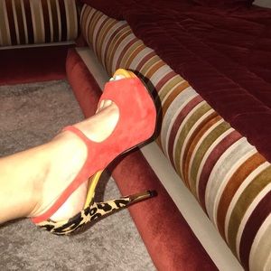 Boutique9 red and leopard platform